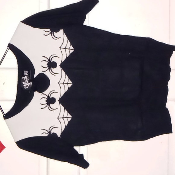 A hell Bunny sweater - Picture 1 of 4